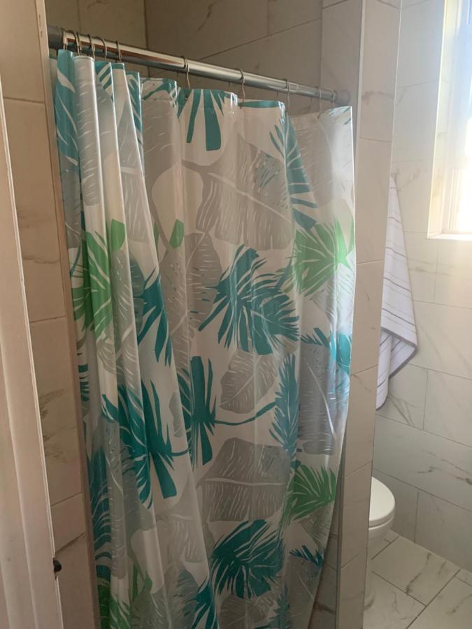 纽约Urban Jungle Oasis In Queens!公寓 外观 照片